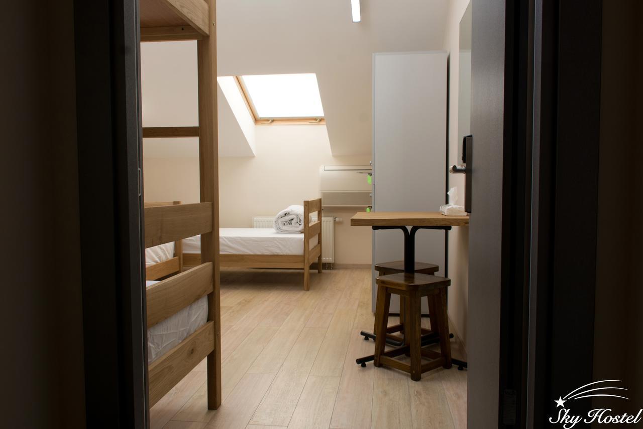Sky Hostel Kiev Exterior foto