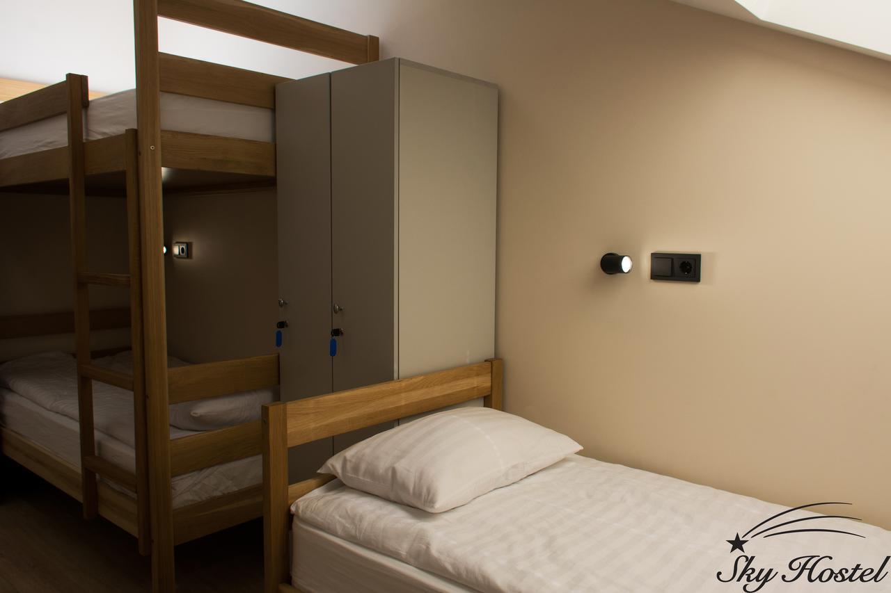 Sky Hostel Kiev Exterior foto
